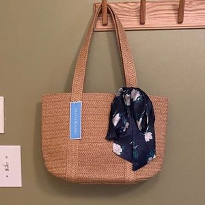 Draper James woven purse- NWT! Great scarf detail